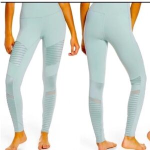 ALO YOGA Moto Sea Foam Leggings Size Large